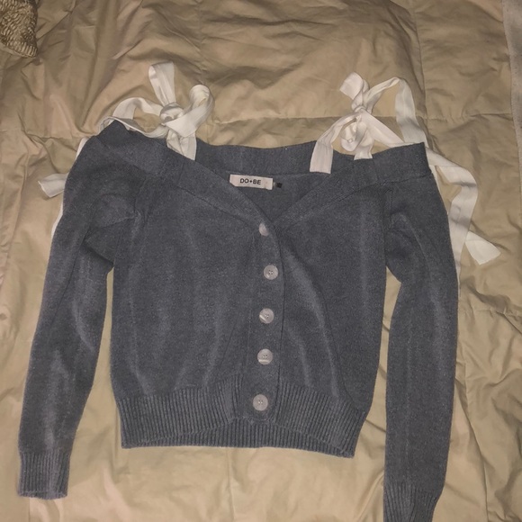 DO+BE Sweaters - Off shoulder tie sweater